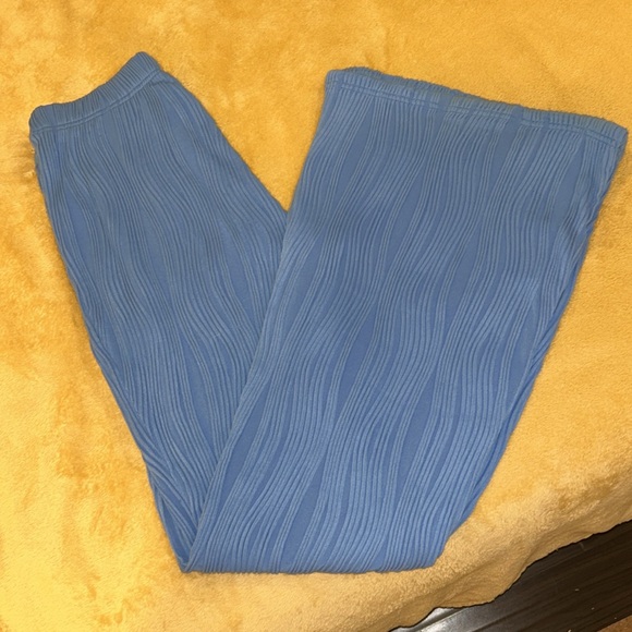 SHEIN Pants - Blue pants ribbed design